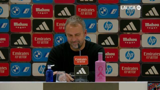 弗利克：我们控制了越位线；我为培尼亚感到高兴