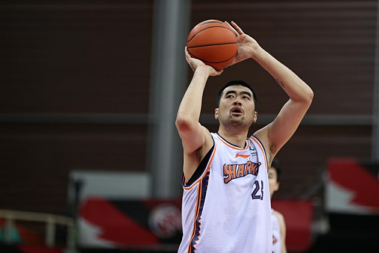 开云下载-曾效力上海&amp;天津 媒体人：张兆旭将加盟宁波男篮教练组