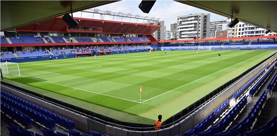 开云线上入口-龙赛罗：巴萨试图打造超级诺坎普，事实证明至今以惨败告终